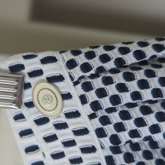 CHANEL skirt - Picture 6 of 10